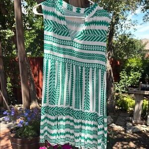 Green and White Patterned Dress Size M